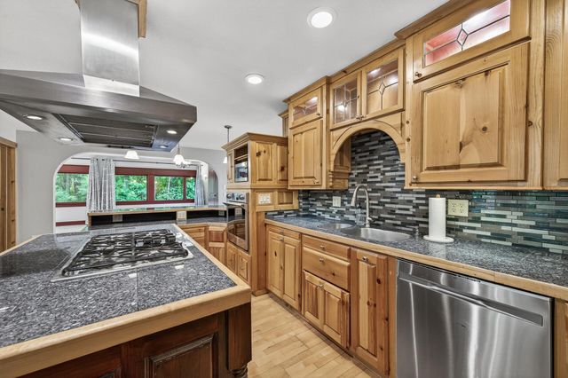 38171 Mica Avenue, Sunrise Twp, MN 55056
