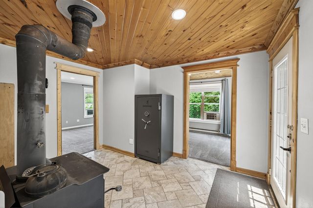 38171 Mica Avenue, Sunrise Twp, MN 55056