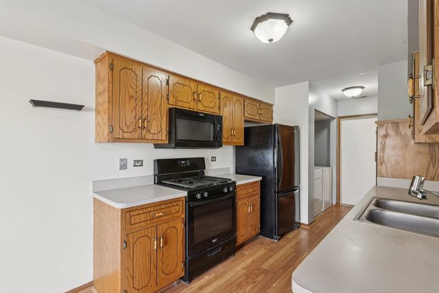 12539 S Quinn Drive 402, Alsip, IL 60803