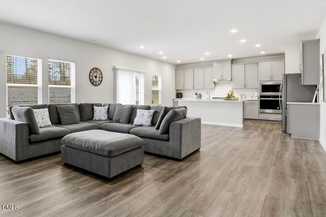 152 Squirrel Oaks Lane, Garner, NC 27529