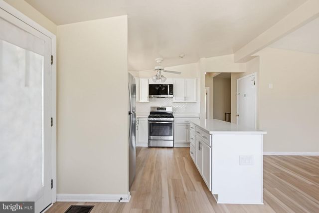 512 DENNIS AVE, Silver Spring, MD 20901