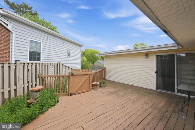 512 DENNIS AVE, Silver Spring, MD 20901