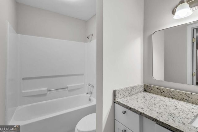 5521 E Wind Drive SW, Lilburn, GA 30047