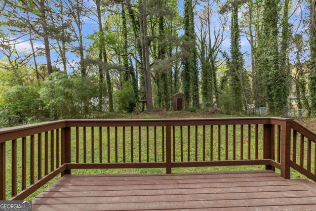 5521 E Wind Drive SW, Lilburn, GA 30047