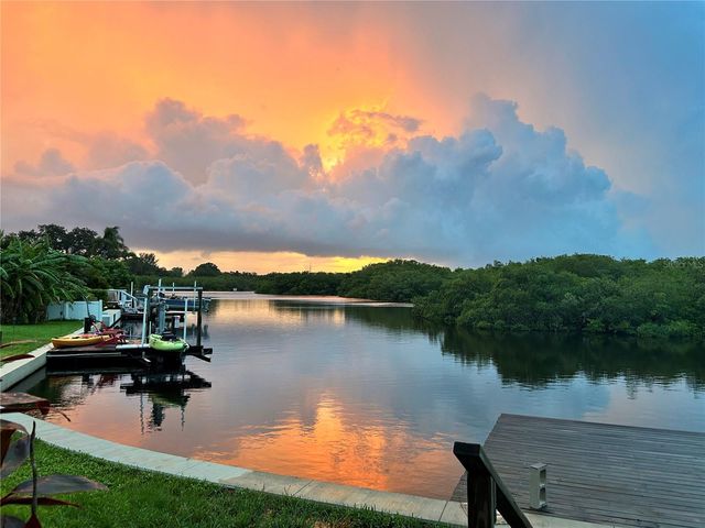 2126 EGRET DRIVE, Clearwater, FL 33764