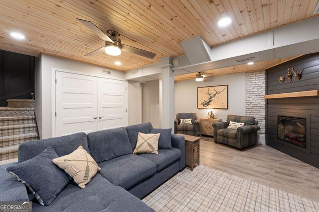 4785 Perry Road, Gainesville, GA 30506