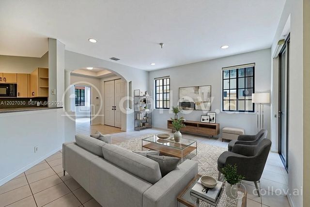 1695 Passion Vine Circle 221, Weston, FL 33326