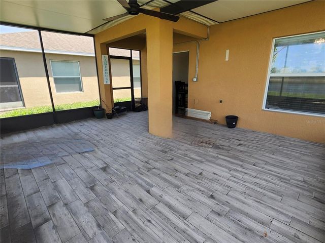 949 SEMINOLE SKY DRIVE, Ruskin, FL 33570