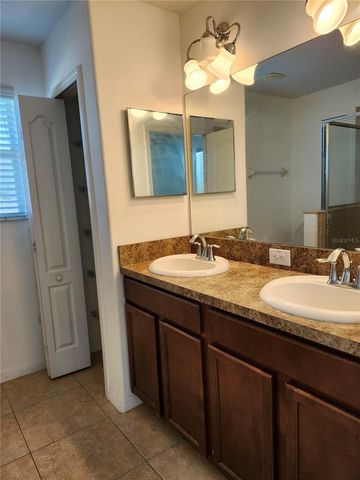 949 SEMINOLE SKY DRIVE, Ruskin, FL 33570