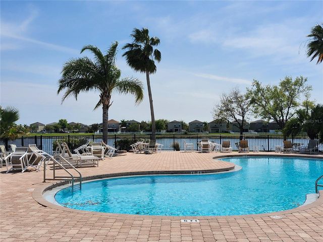 949 SEMINOLE SKY DRIVE, Ruskin, FL 33570