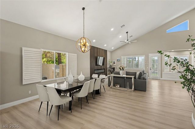 9521 Marina Valley Avenue, Las Vegas, NV 89147