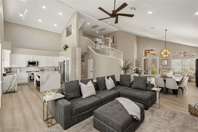 9521 Marina Valley Avenue, Las Vegas, NV 89147