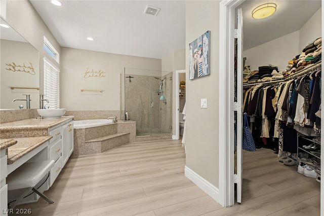 9521 Marina Valley Avenue, Las Vegas, NV 89147