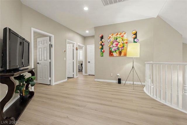 9521 Marina Valley Avenue, Las Vegas, NV 89147