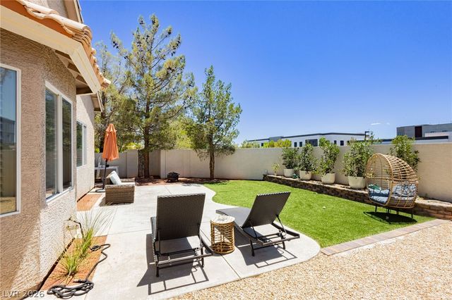 9521 Marina Valley Avenue, Las Vegas, NV 89147