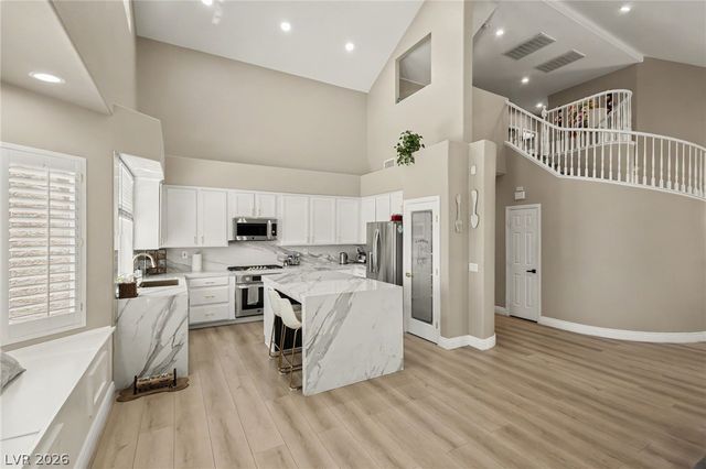 9521 Marina Valley Avenue, Las Vegas, NV 89147