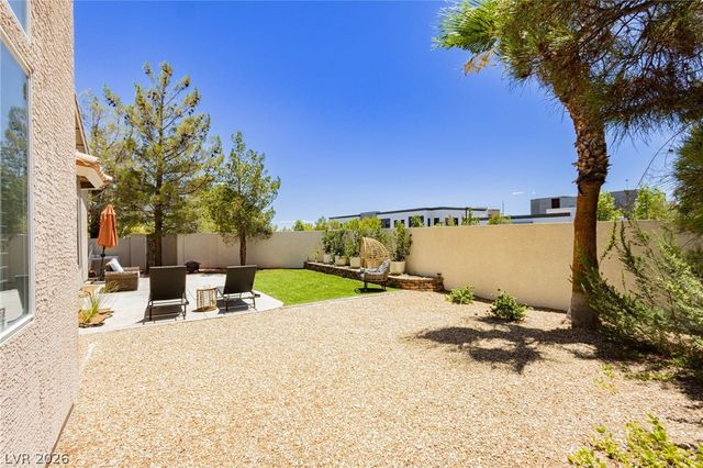 9521 Marina Valley Avenue, Las Vegas, NV 89147