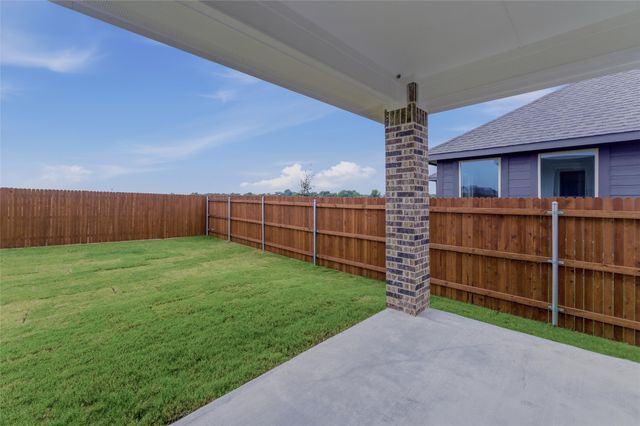 1329 Frio Drive, Springtown, TX 76082