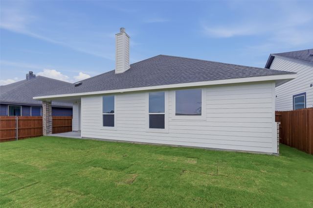 1329 Frio Drive, Springtown, TX 76082