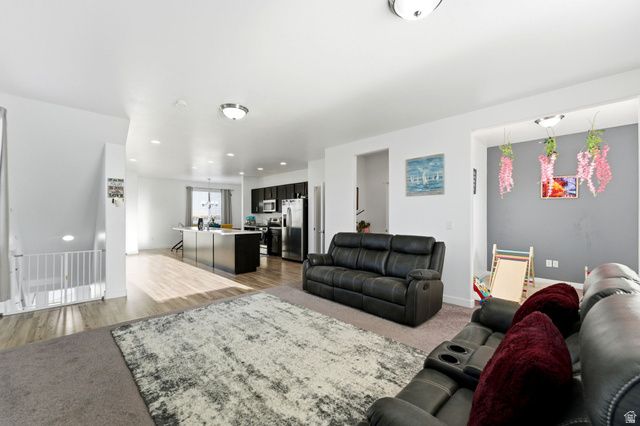 10847 S BIG MEADOW DR, South Jordan, UT 84009