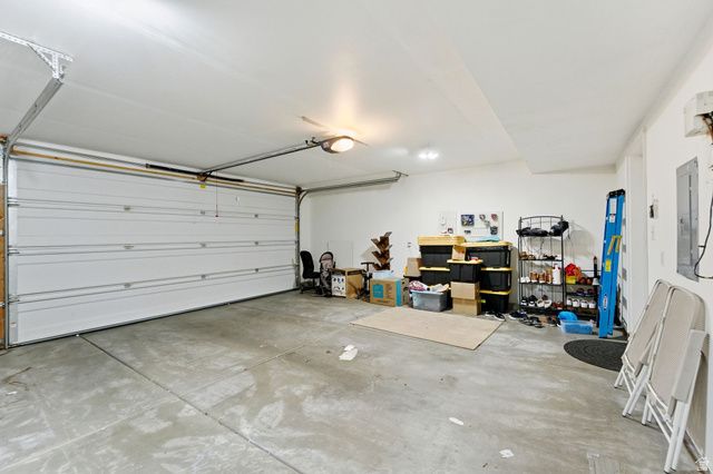 10847 S BIG MEADOW DR, South Jordan, UT 84009