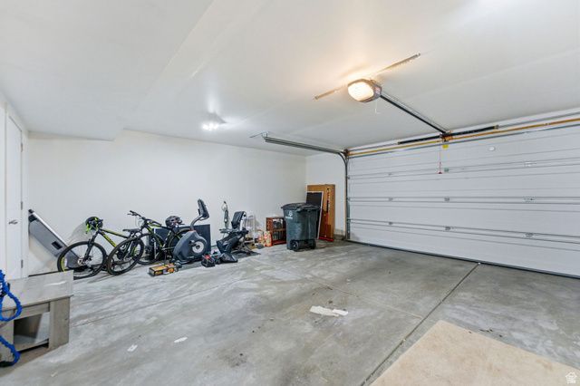 10847 S BIG MEADOW DR, South Jordan, UT 84009