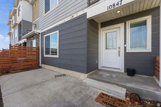 10847 S BIG MEADOW DR, South Jordan, UT 84009