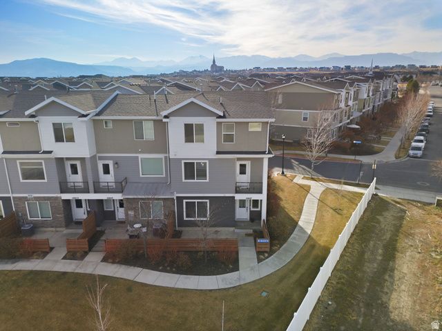 10847 S BIG MEADOW DR, South Jordan, UT 84009