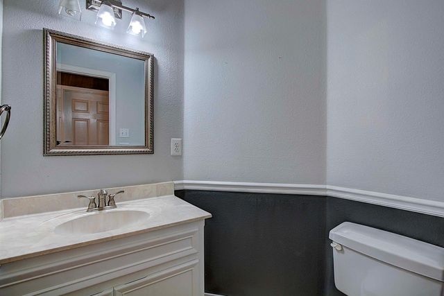 1708 Woods BLVD, Round Rock, TX 78681
