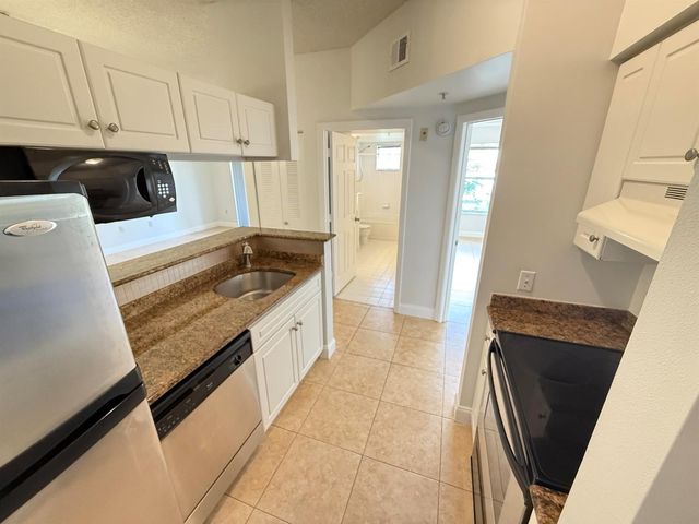 1407 Tuscany Way Ph 1407, Boynton Beach, FL 33435