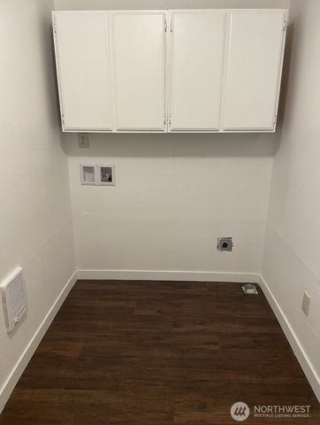 102 Garden Hill Road W, Elma, WA 98541