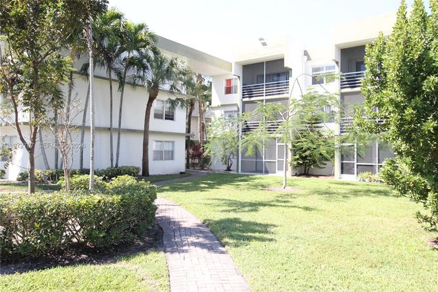 4235 N University Dr 302, Sunrise, FL 33351