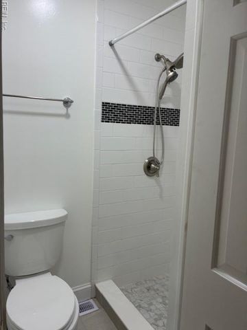 406 London Company WAY, Williamsburg, VA 23185