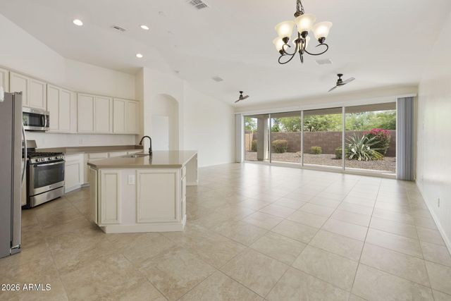 4563 S QUANTUM Way, Mesa, AZ 85212