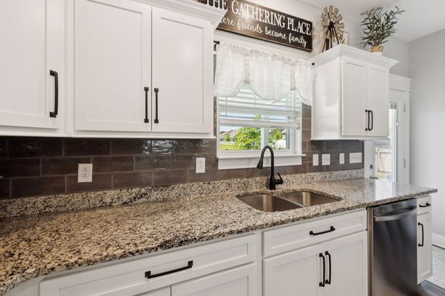 3416 Plum Leaf Pl, Murfreesboro, TN 37127