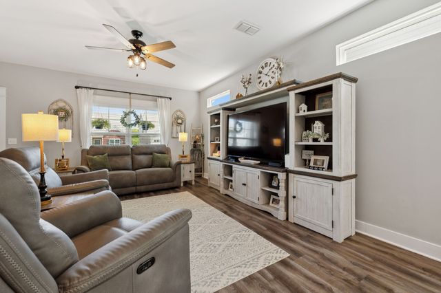 3416 Plum Leaf Pl, Murfreesboro, TN 37127