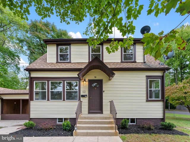 30 OAK LN, Lindenwold, NJ 08021