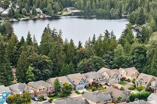 21217 SE 260th Street, Maple Valley, WA 98038