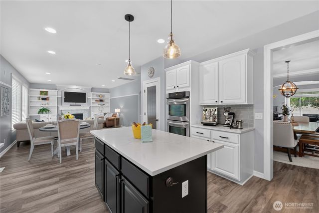 21217 SE 260th Street, Maple Valley, WA 98038