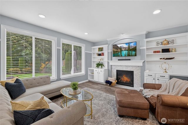 21217 SE 260th Street, Maple Valley, WA 98038