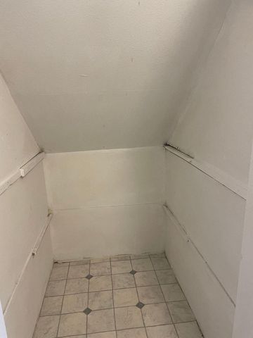 1465 N Grant Avenue, Springfield, MO 65802