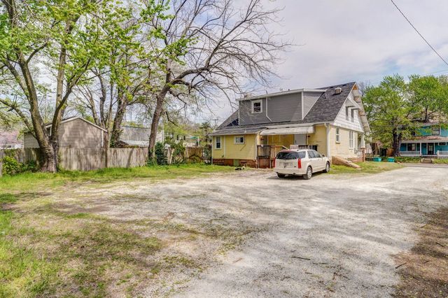 1465 N Grant Avenue, Springfield, MO 65802