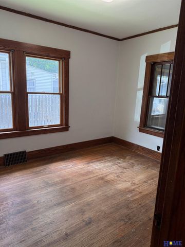 2726 Sewell Street, Lincoln, NE 68502