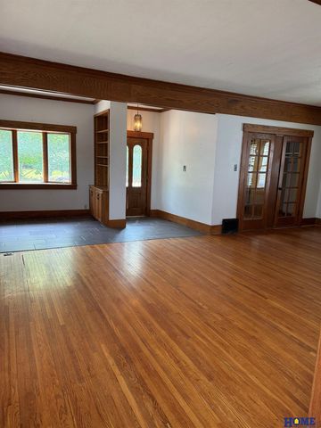 2726 Sewell Street, Lincoln, NE 68502