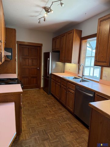 2726 Sewell Street, Lincoln, NE 68502
