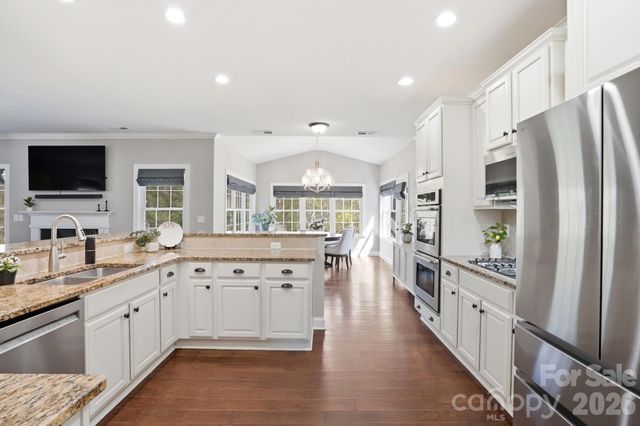 1909 Abbotts Creek Road, Waxhaw, NC 28173