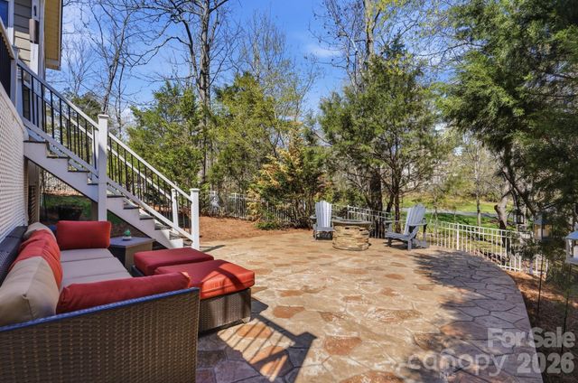 1909 Abbotts Creek Road, Waxhaw, NC 28173