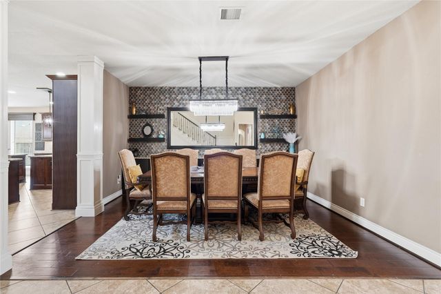 175 Wade Pointe Drive, Montgomery, TX 77316