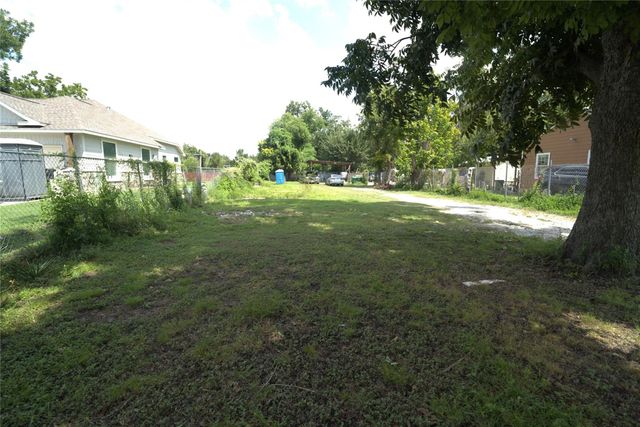 0 Pickering St, Houston, TX 77091