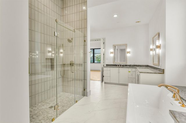 4927 Heatherglen Drive, Houston, TX 77096